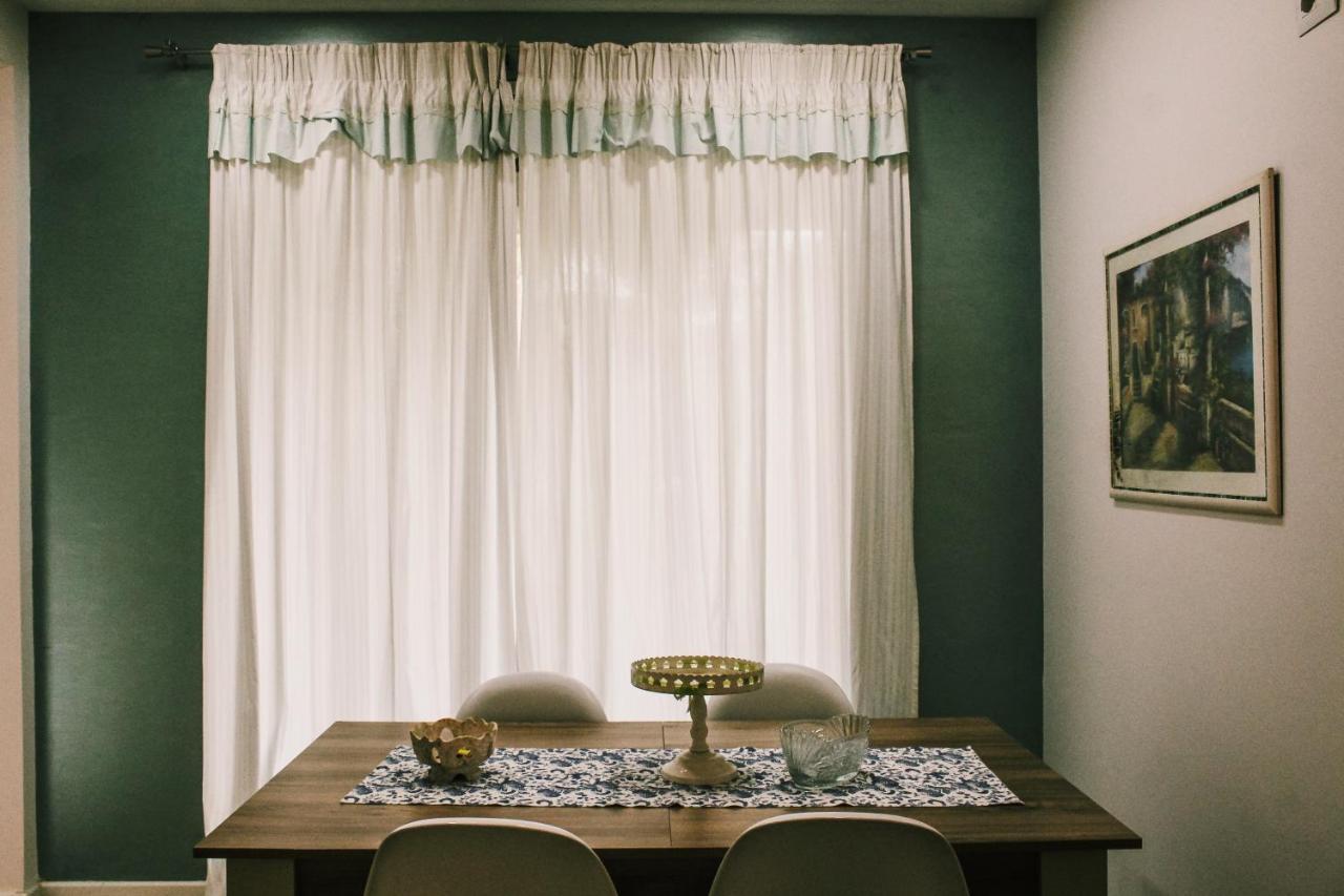 Ivy Lalzi Bay Beach House Durres Bagian luar foto