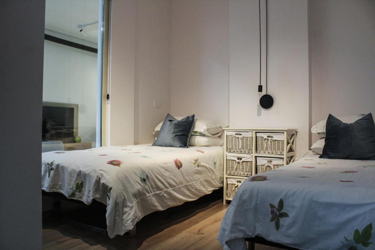 Ivy Lalzi Bay Beach House Durres Bagian luar foto
